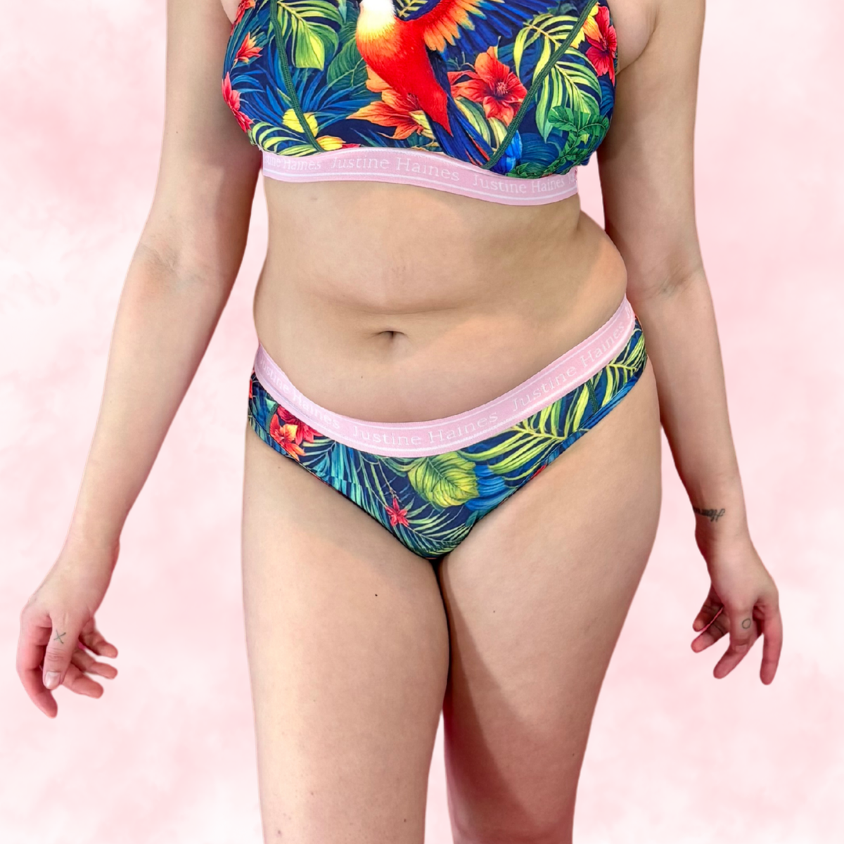 Classic Hipster Period Undie 🧡🌺 Tropical Escape 🦜🌴