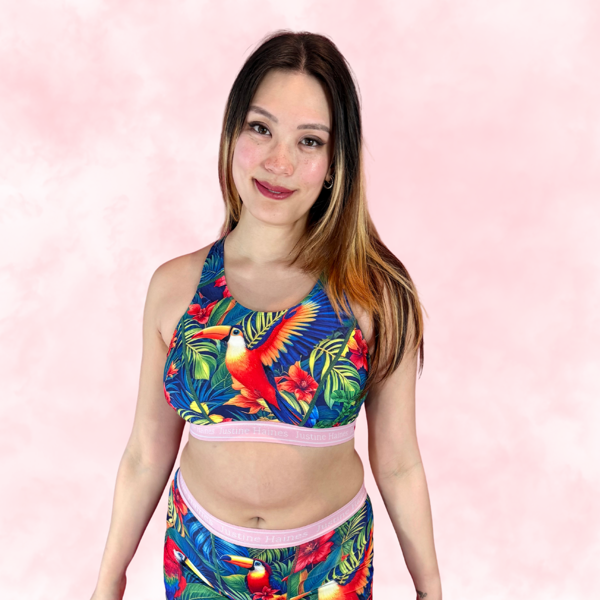 Classic T-Back Sports Bra 🧡🌺 Tropical Escape 🦜🌴