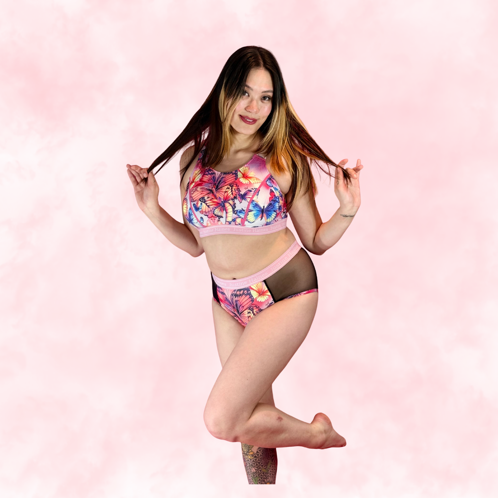 Classic T-Back Sports Bra 🦋 Butterfly Dreams ✨💗