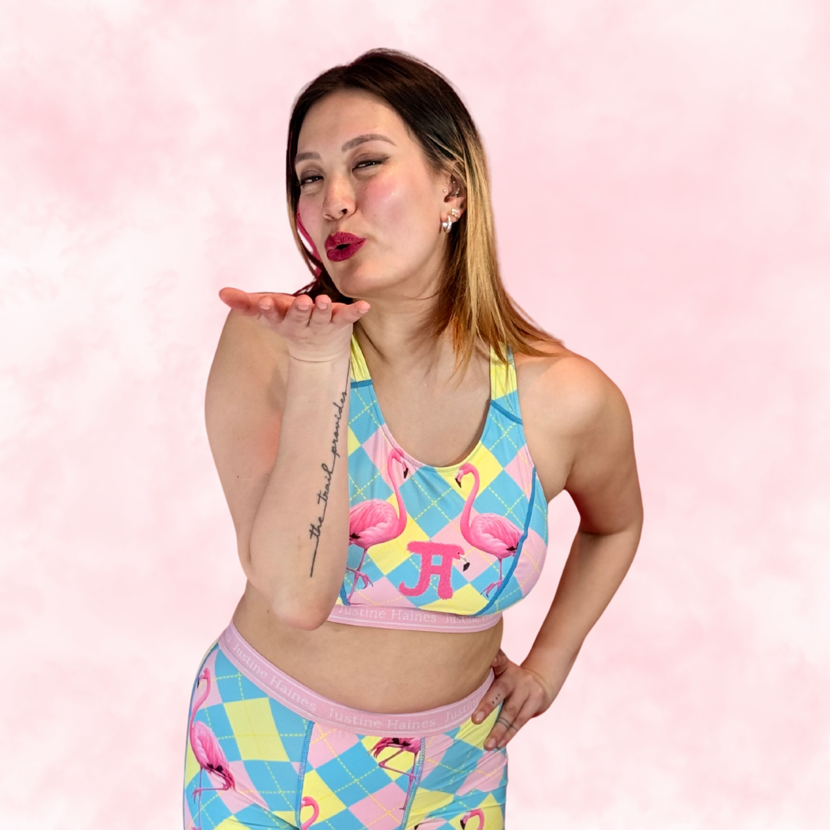 Classic T-Back Sports Bra 🎀 Preppy Flamingo 🦩✨
