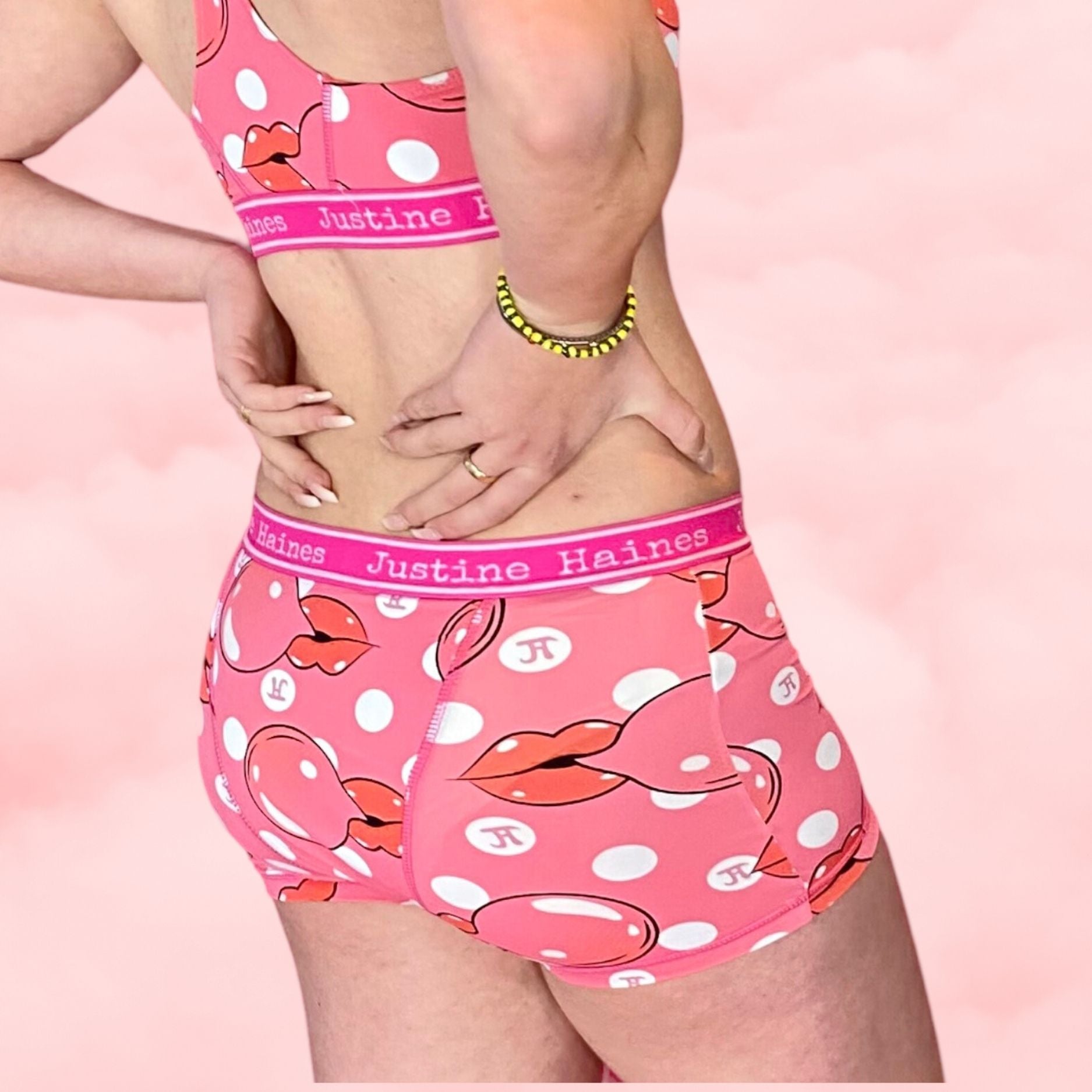 https://www.justinehaines.com/products/fashion-boxer-briefs-high-absorption-period-boyshort-in-pink-bubble-gum