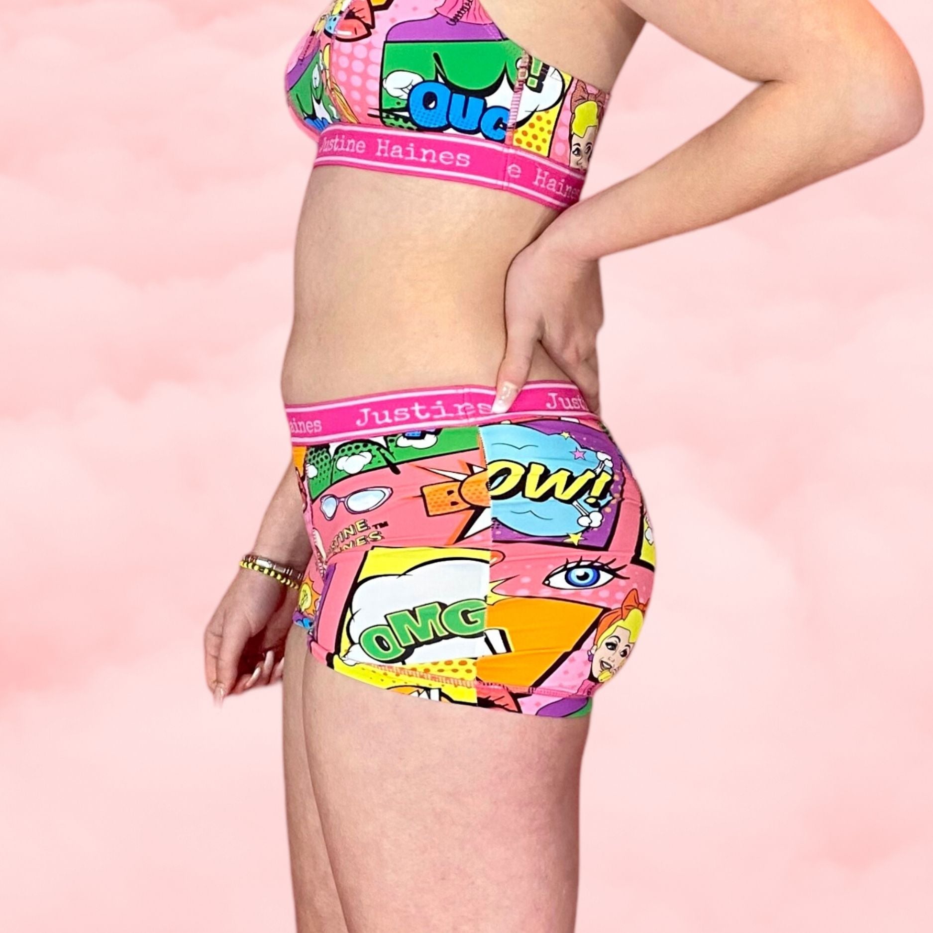 Low-Rise Period Panties in Hot Pink Pop Art